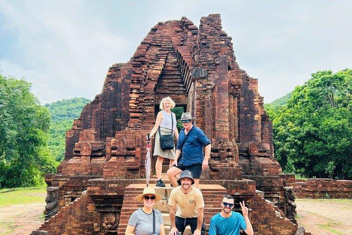 Tour del santuario di mio figlio in van e barca da Hoi An