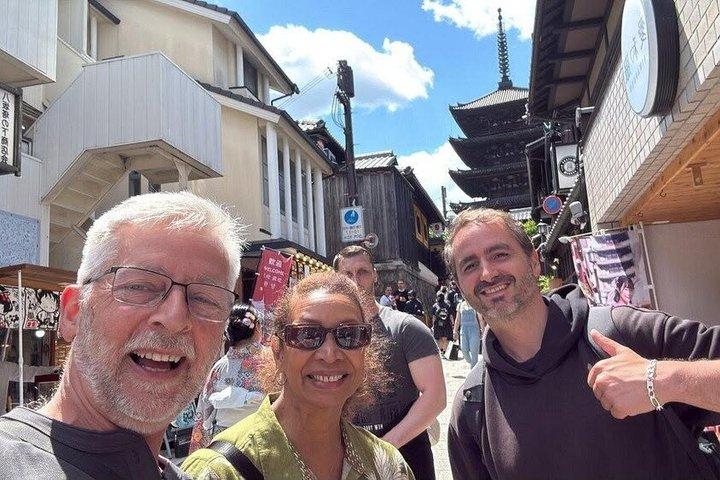 京都・祇園散歩 with ローカル 文化・芸者ワールド