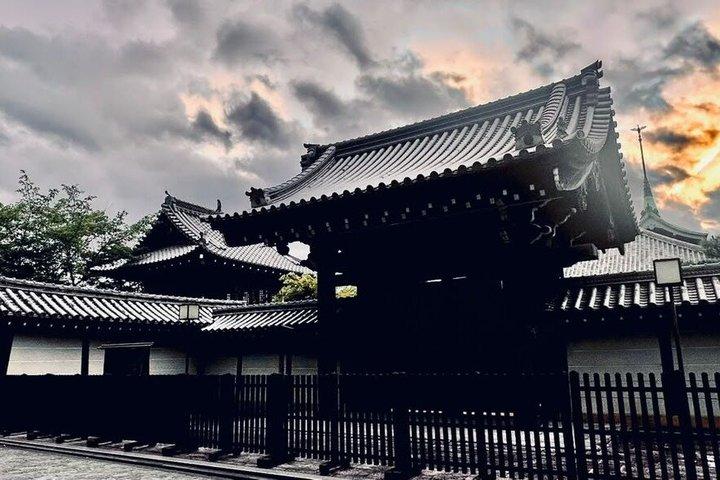 京都・祇園散歩 with ローカル 文化・芸者ワールド