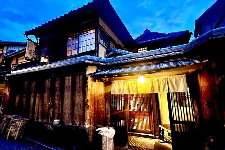 京都・祇園散歩 with ローカル 文化・芸者ワールド
