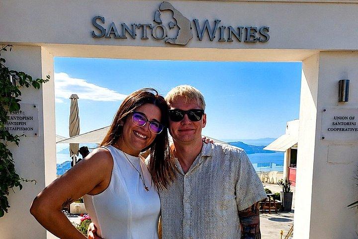 Santorini Private Romantic Tour with Wine Tasting & Dinner