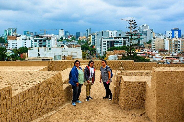ラルコ博物館 + ワカ プクヤーナ遺跡: 古代ペルー