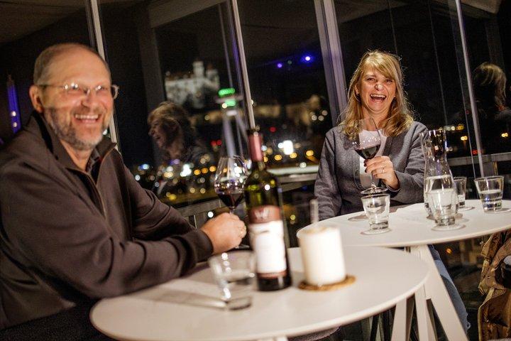 Bratislava Like a Local : tour della città vecchia e degustazione di vini slovacchi