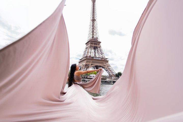 Paris : プロのフライングドレス撮影 @jonadress