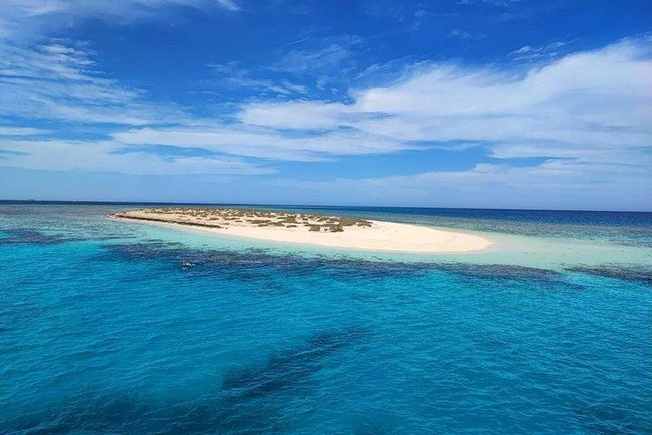 マルサ・アラム発浜田諸島ツアー