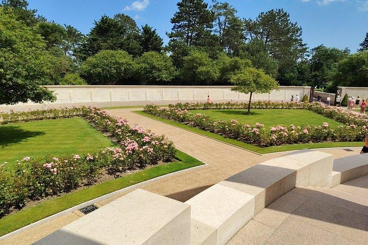 Private Day Tour Omaha beach and Pointe du Hoc
