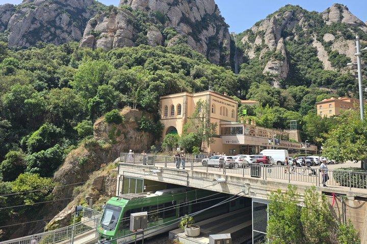 Montserrat Guided Tour with Optional Black Madonna & Cogwheel