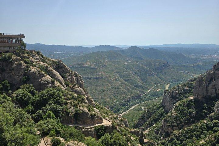 Montserrat Monastery Private Tour with Cable Car or Cogwheel