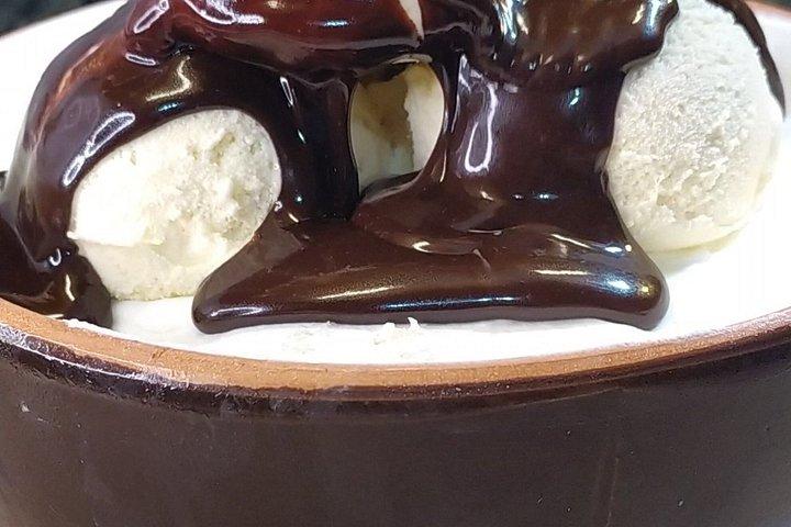 テレビシェフの家で食事 貸し切りのシシリアンディナー
