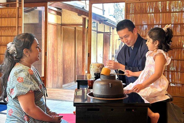 Kyoto: Tea Ceremony in a 150-Year-Old Silk Merchant's Home
