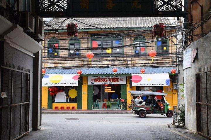 Esplora Bangkok e crea il tuo profumo tailandese