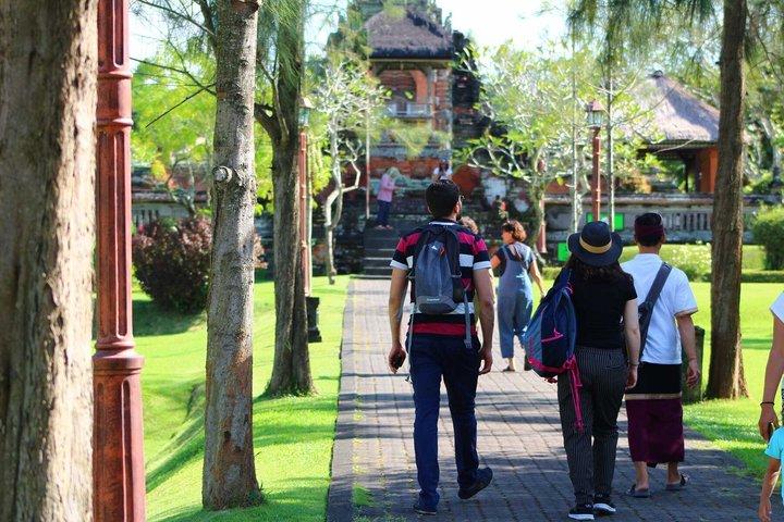 Bali Privat Afgangstransfer med fleksible sightseeing stop