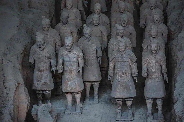 テラコッタ軍を超えて：究極の西安プライベート体験