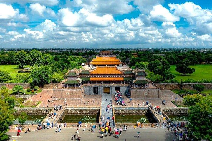 Tour privato a piedi della città imperiale di Hue e della città proibita