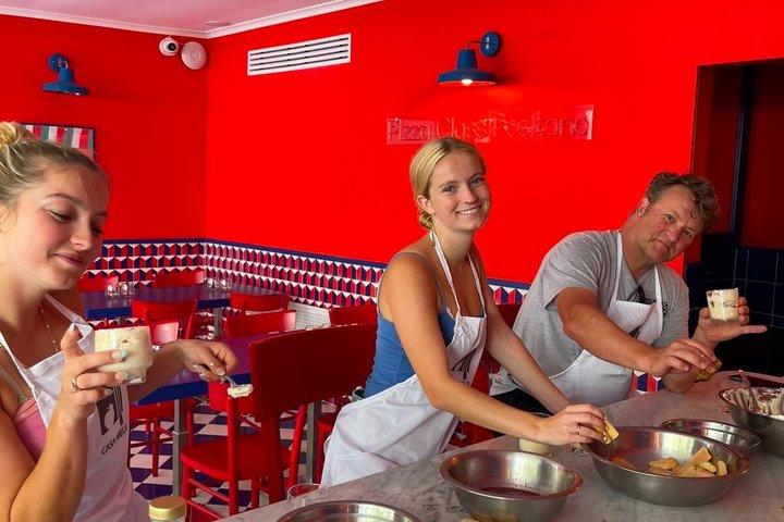 Positano Pizza Making Class, Tiramisu e bebida incluída