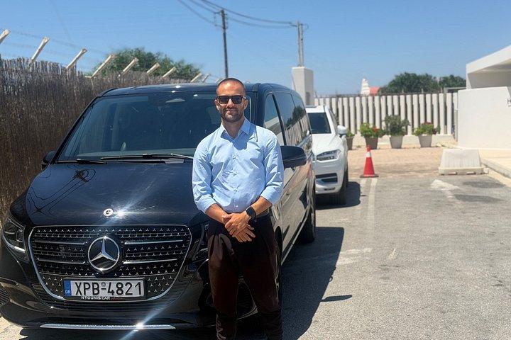 Mykonos Private Chauffeur with Flexible Hourly Options