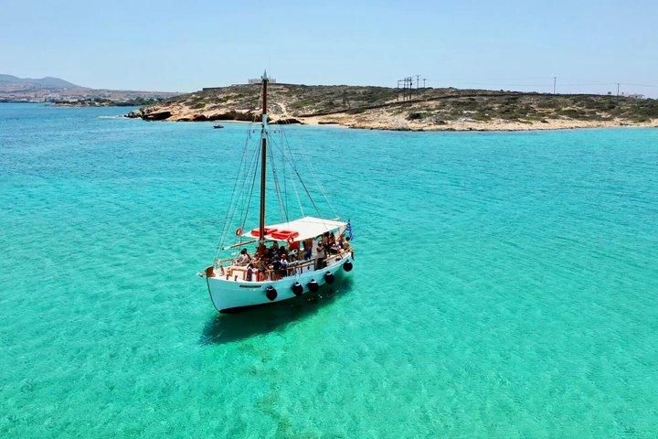 Daily Boat Trip Antiparos and Despotiko