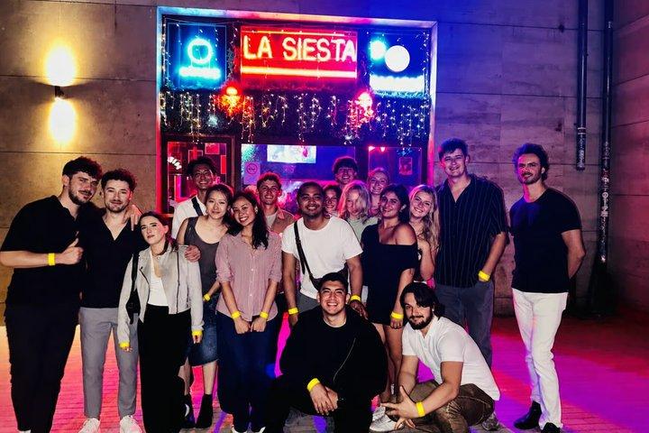 Budapest : Pub Crawl & Ruin Bars - Gratis optagelser og VIP adgang