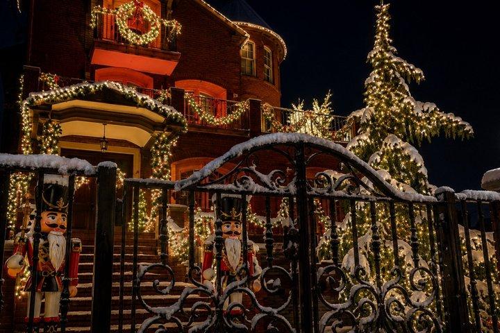 Private Tour: Explore the festivities in Dyker Heights, Brooklyn