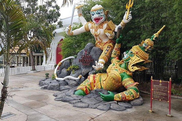 Siam Niramit Phuket