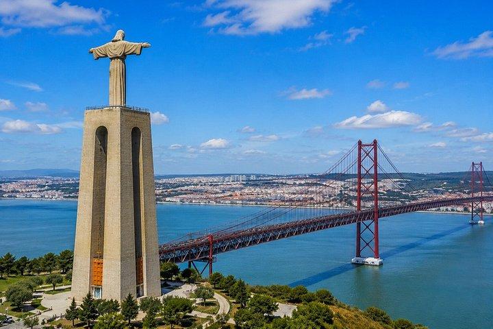 Explore Castle Monument and Museum with Lisboa Card