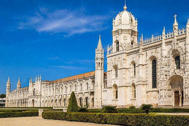 Explore Castle Monument and Museum with Lisboa Card