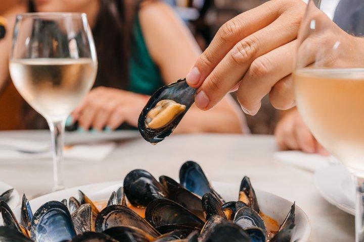 バレンシアフードツアー: 地元の人とのタパス、飲み物、歓喜
