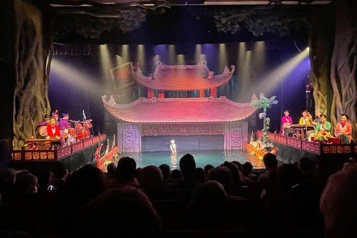 ハノイ1日ツアー（トレインストリート・シクロ水上人形ショー付き）