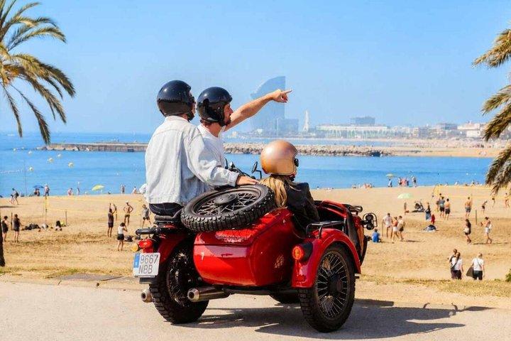 Tour privado por Barcelona en moto sidecar