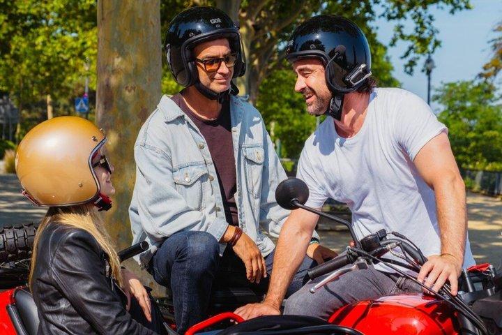 サイドカーバイクで行くバルセロナプライベートツアー