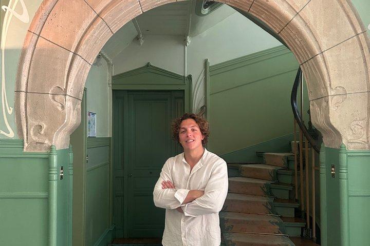 From Busy Paris To Quiet Paris : An Afternoon Stroll With A Local