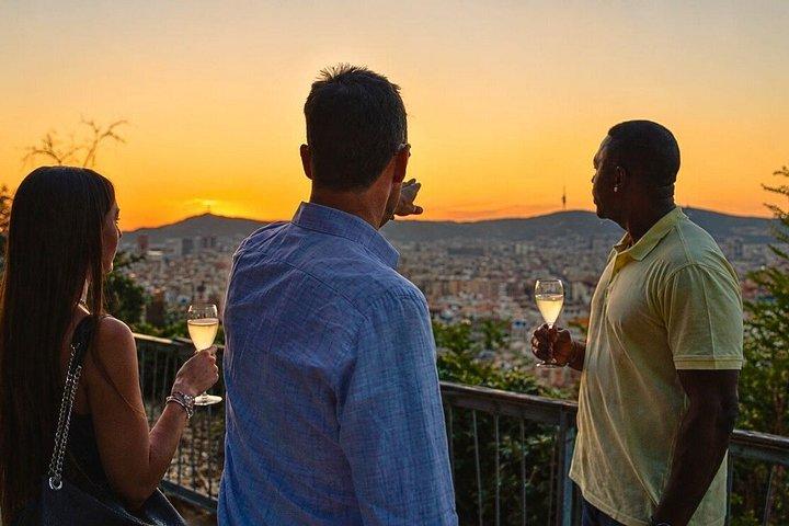Tapas & Sunset Barcelona Tour by Sidecar Motorcycle