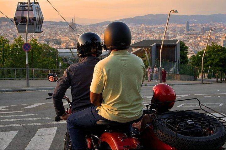 Visite de Barcelone en moto tapas et side-car
