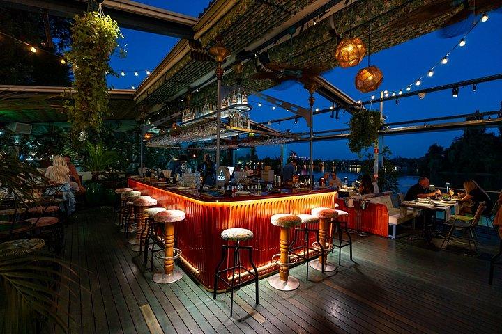 Bucharest VIP Pub Crawl Nightlife Tour