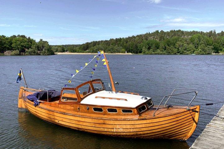 Descubra Estocolmo en barco clásico de madera
