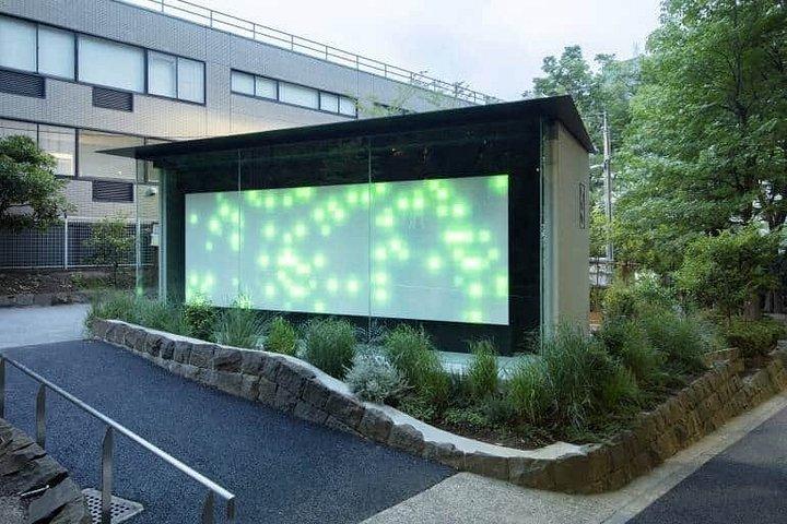 ミニバンによる東京トイレプロジェクトプライベート建築ツアー