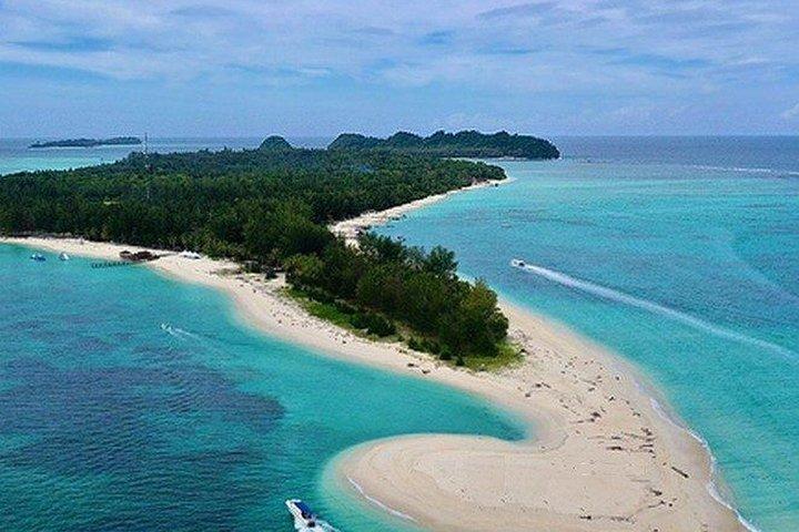 Private Langkawi Kilim Mangrove Geopark Tour with Two Face Beach