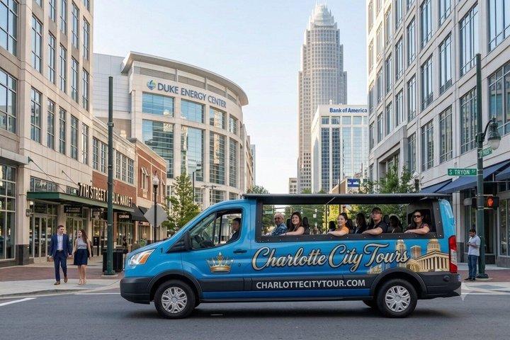 Visite guidée en minibus en plein air en petit groupe à Charlotte