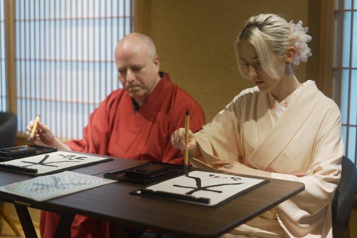 Japanese Calligraphy Class near Kiyomizu area (Kyoto)