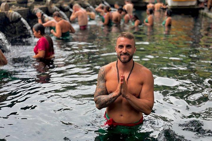 ウブドプライベートツアー：バリの隠れ家、寺院＆棚田