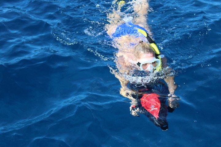 GoProアドベンチャー付きシュノーケルラナイ海中スクーター