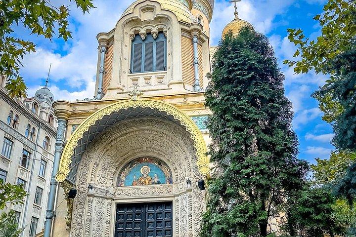 Explore Bucharest at Your Own Pace with Audio Guide and Quiz