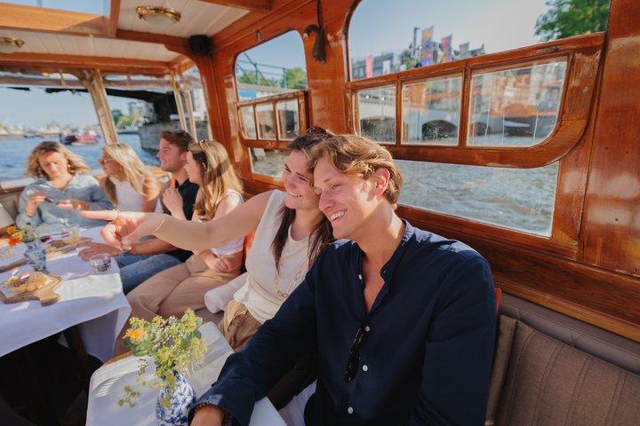 Amsterdam Classic Sedan båtkryssning med drycker och ost