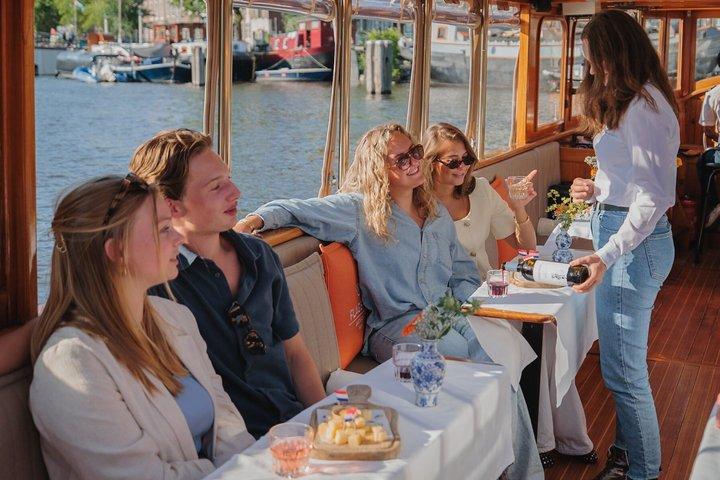 Amsterdam Classic Sedan båtkryssning med drycker och ost