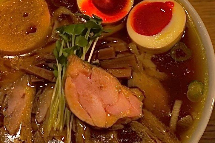 ミニ丼3杯で巡る札幌ラーメンツアー