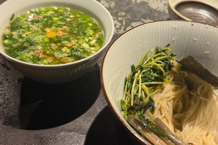 ミニ丼3杯で巡る札幌ラーメンツアー