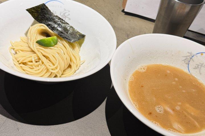 ミニ丼3杯で巡る札幌ラーメンツアー