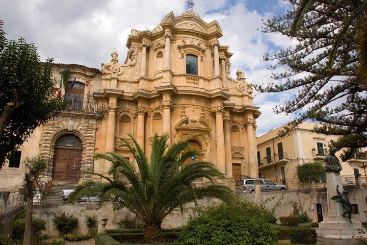 Noto Self Guided Walking Tour Baroque Landmarks Audio and Quiz