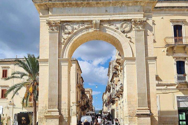 Noto Self Guided Walking Tour Baroque Landmarks Audio and Quiz