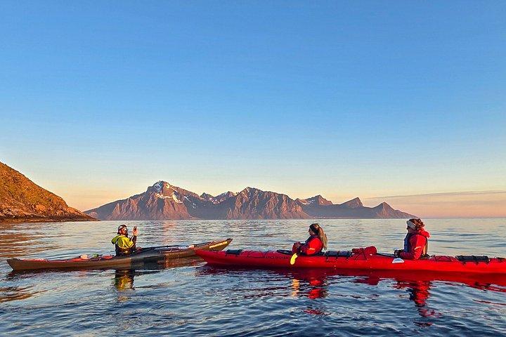 Lofoten: Tour in Kayak al Sole di Mezzanotte Premium - Max. 6 Ospiti